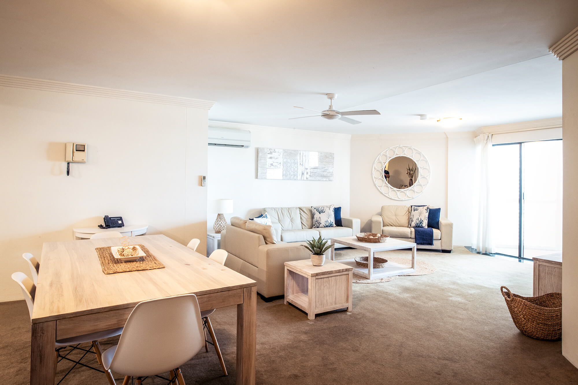 Bella Vista – Luxury 2 bedroom – Unit 5 & 11 | Manly Surfside Holiday